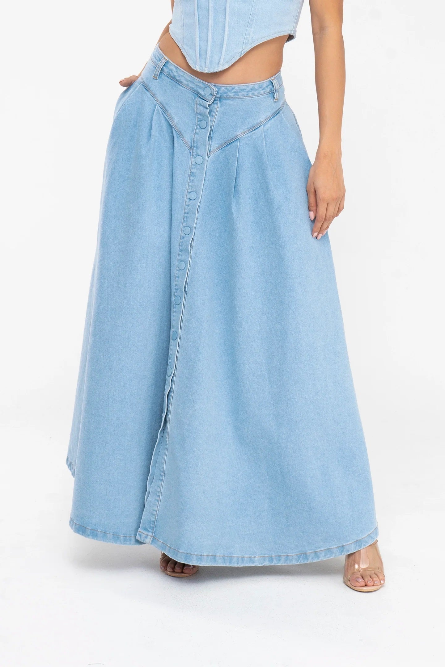 DISTRUTTA BUTTON DENIM SKIRT